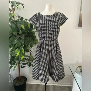 Anthropology Maeve beautiful dress casual elegant work office preppy Sz 4